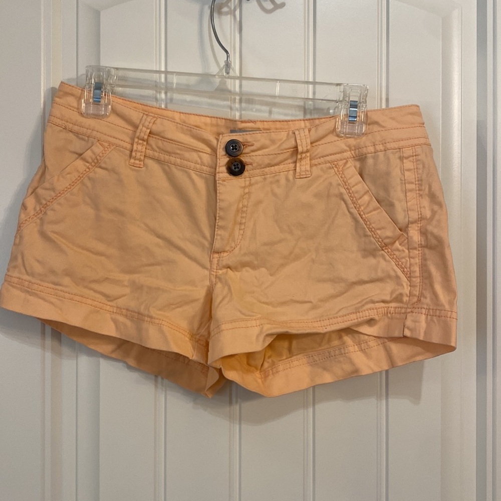 BKE chino shorts peach